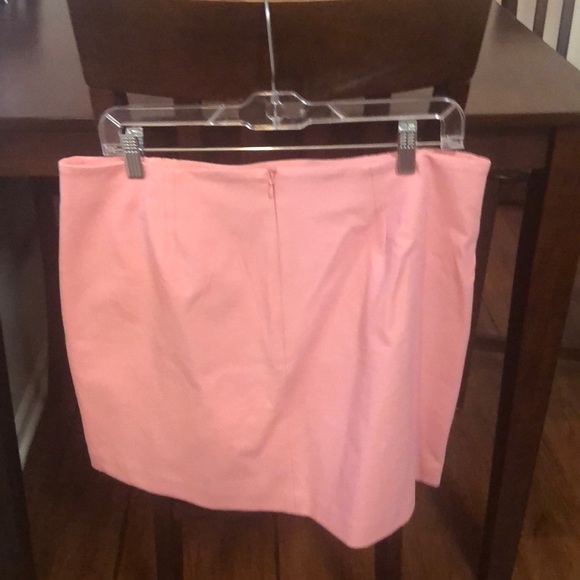 Pink mini skirt - Picture 2 of 2